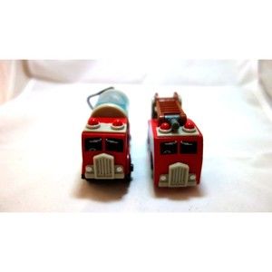 Learning Curve Wooden Thomas the Train Water Tanker Truck w/ Hook & Ladder Truck